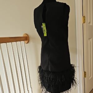 Sam Edelman Black Feather Hem Shift Dress Size 6